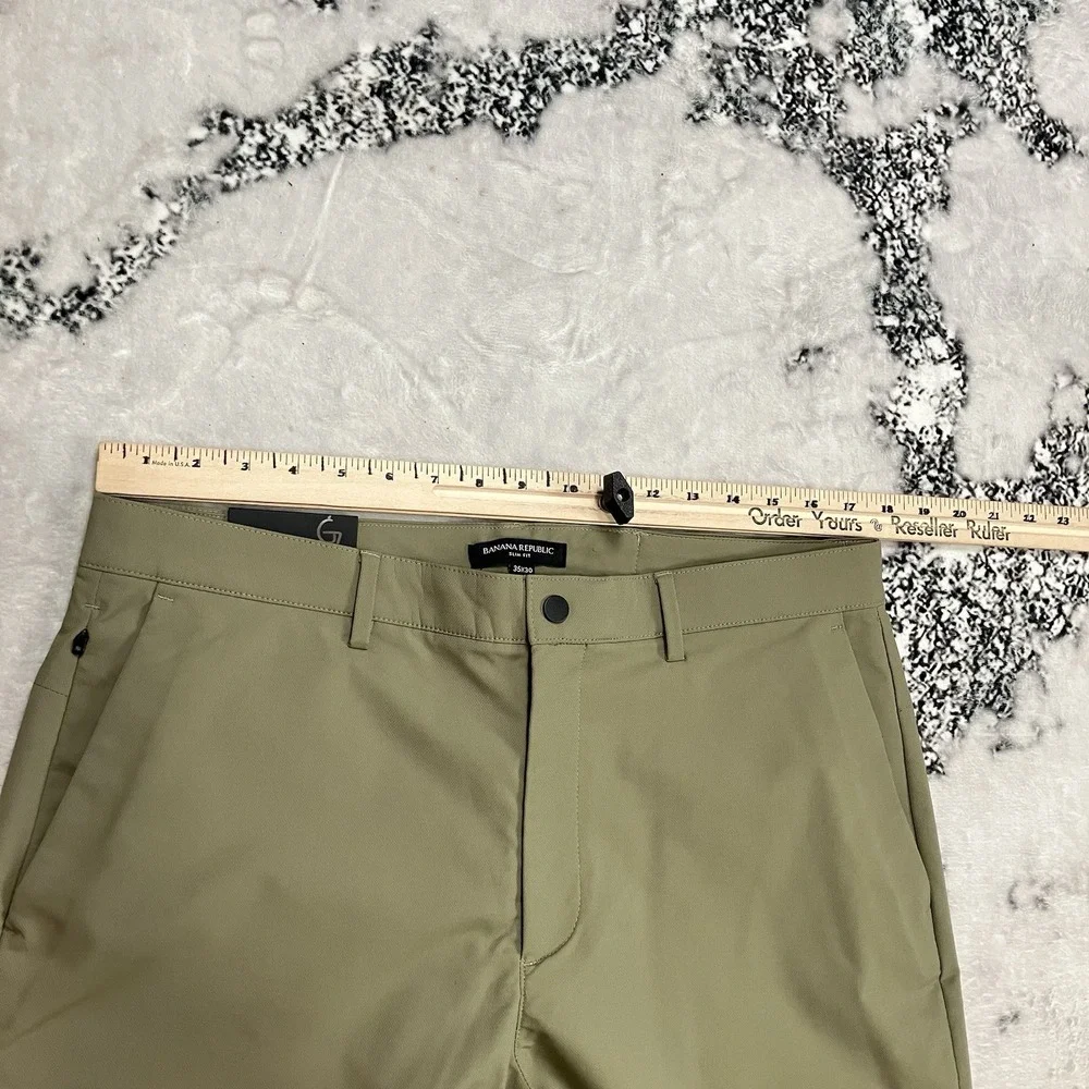 Banana Republic City Pant Slim Fit Khaki Stretch Performance Mens 35x30 NWT‎